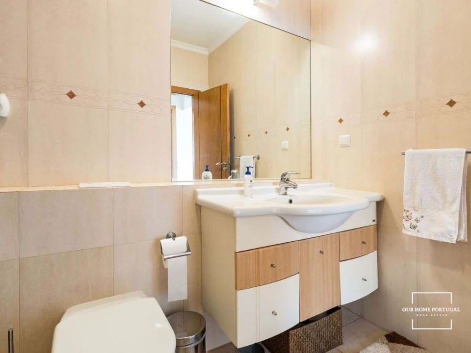 Apartamento T2 para Venda em Estômbar e Parchal Foto 7