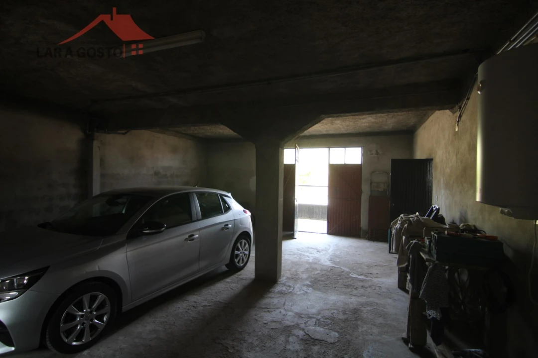 Moradia T3 para Venda em Vale da Porca Foto 9