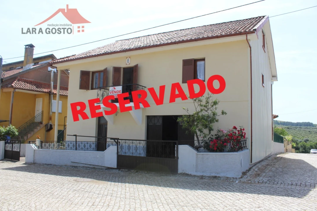 Moradia T3 para Venda em Vale da Porca Foto 1