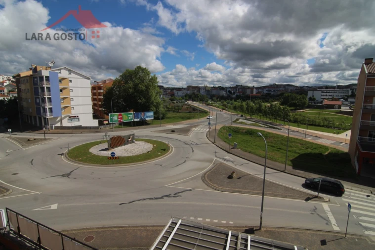 Apartamento T3 para Venda em Macedo de Cavaleiros Foto 28