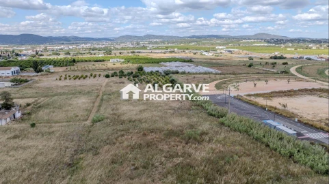 Terreno para Venda em Faro (Sé e São Pedro)