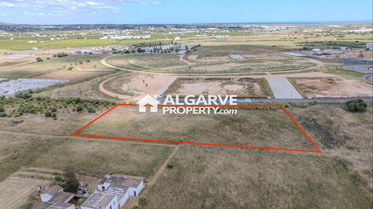 Terreno para Venda em Faro (Sé e São Pedro) Foto 4