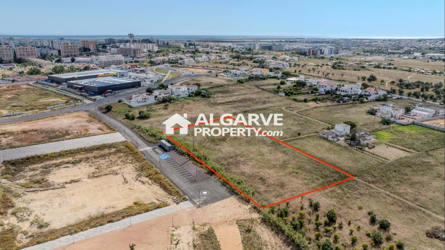 Terreno para Venda em Faro (Sé e São Pedro) Foto 13