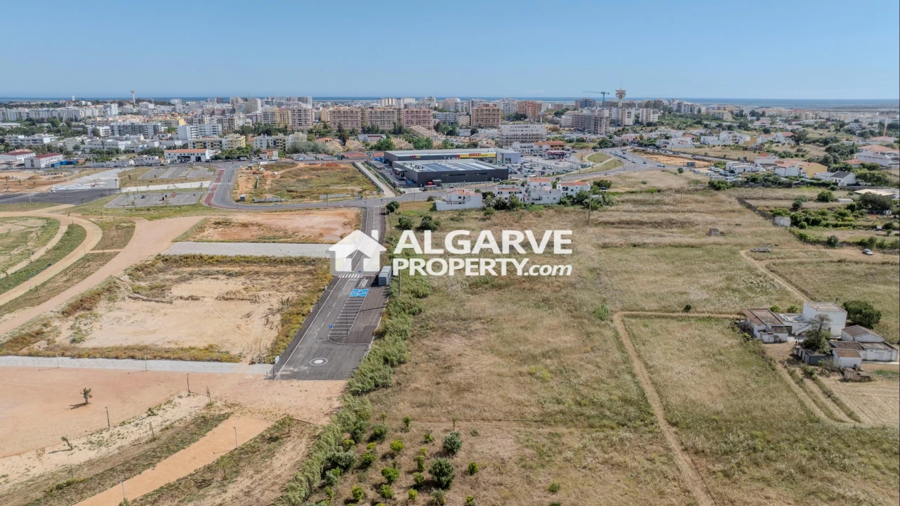 Terreno para Venda em Faro (Sé e São Pedro) Foto 26