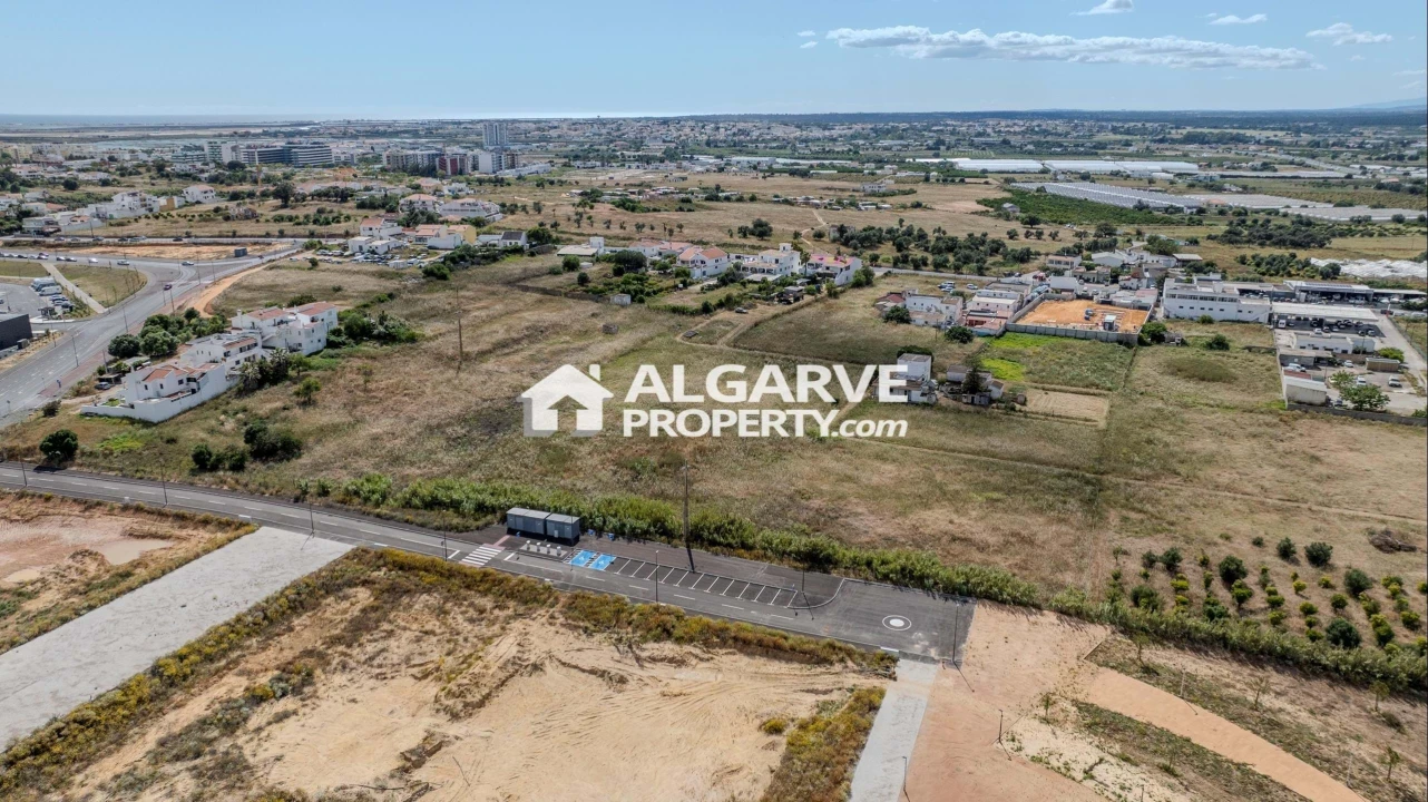 Terreno para Venda em Faro (Sé e São Pedro) Foto 16
