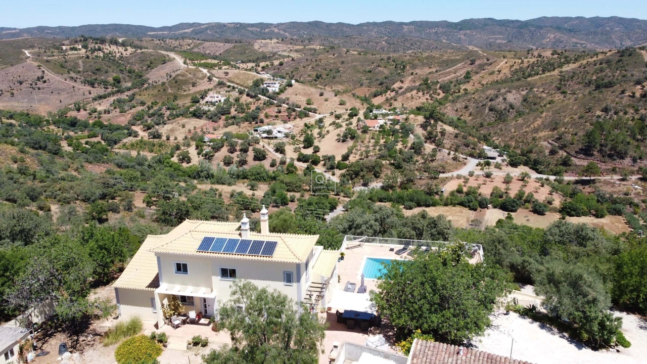 Moradia T3 para Venda em São Brás de Alportel Foto 1