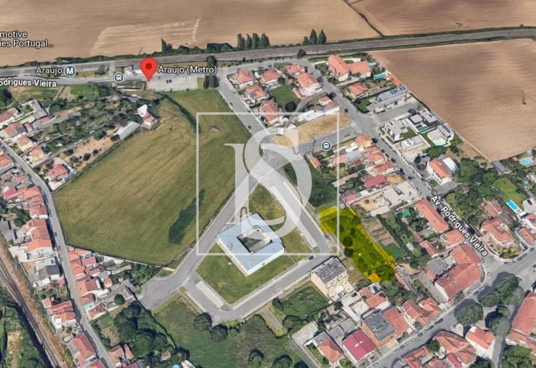 Terreno para Venda em Custoias Foto 6