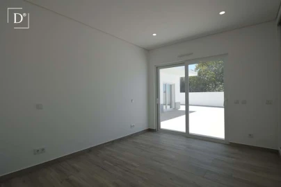 Moradia T4 para Venda em Castro Marim