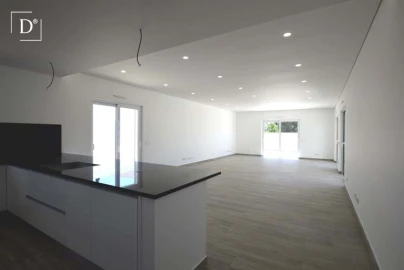 Moradia T4 para Venda em Castro Marim