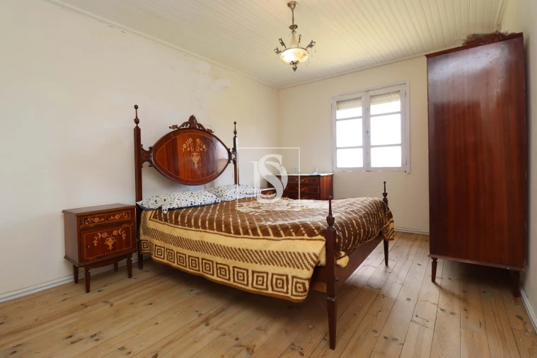 Moradia T3 para Venda em Santa Comba de Rossas Foto 12