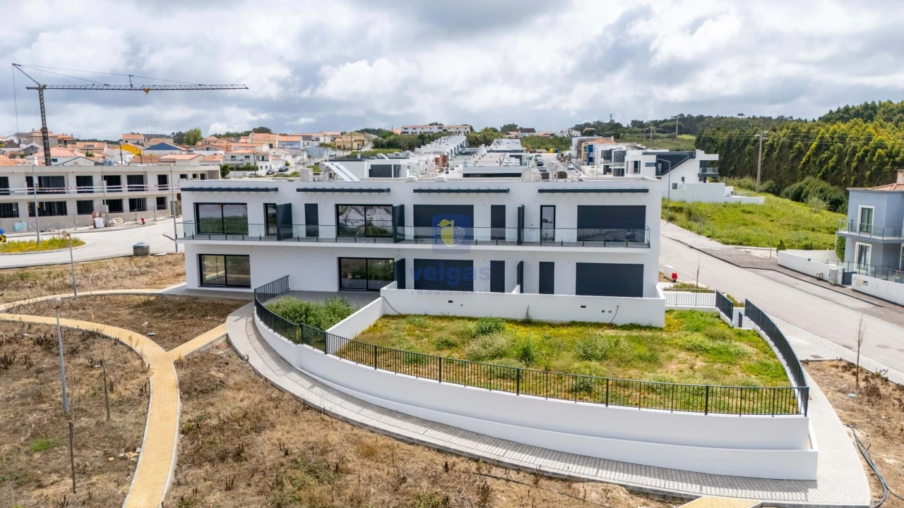 Negócio para Venda em Atouguia da Baleia Foto 25