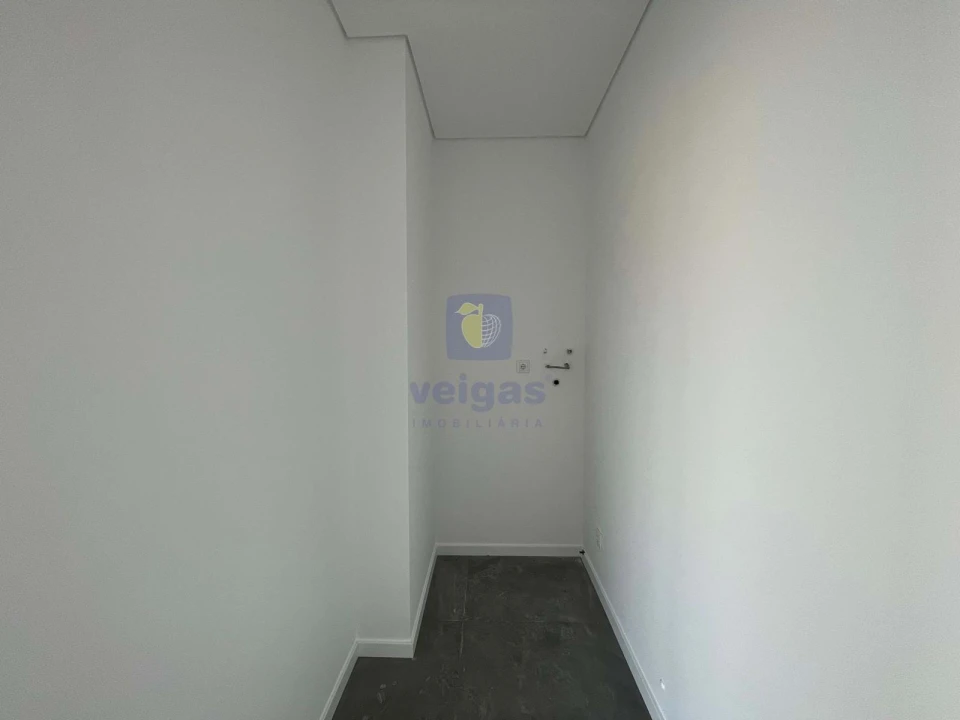 Negócio para Venda em Atouguia da Baleia Foto 13