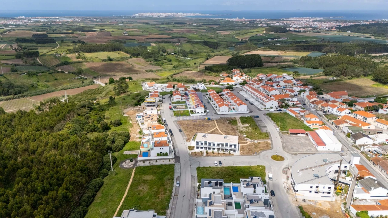 Negócio para Venda em Atouguia da Baleia Foto 23