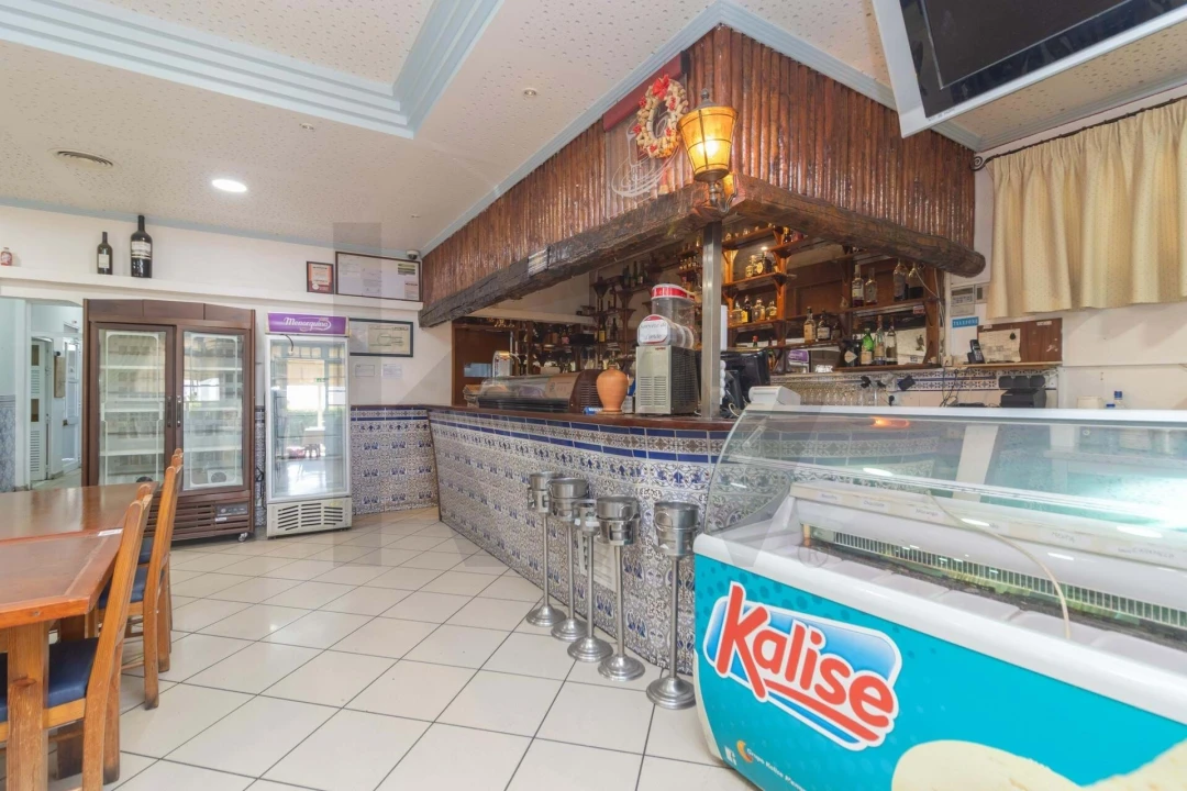 Negócio para Venda em Pechão Foto 20