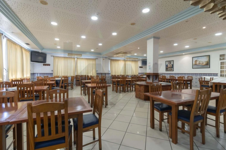 Negócio para Venda em Pechão Foto 7