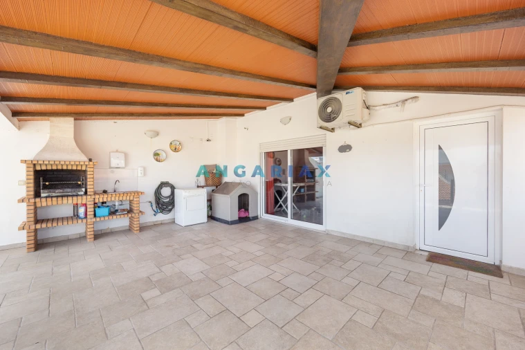 Apartamento T3 para Venda em Valado dos Frades Foto 27