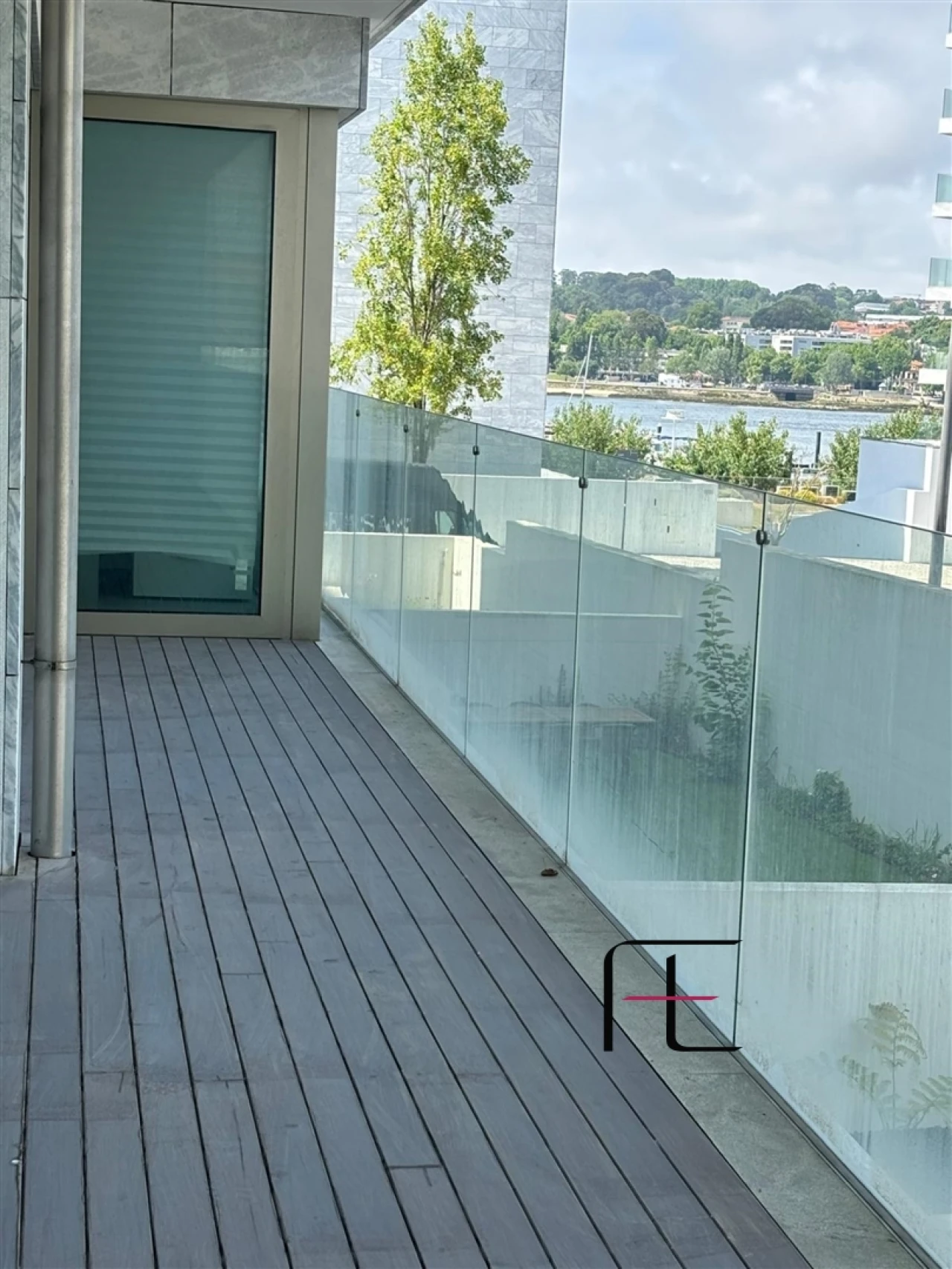 Apartamento T2 para Arrendamento em Canidelo Foto 8