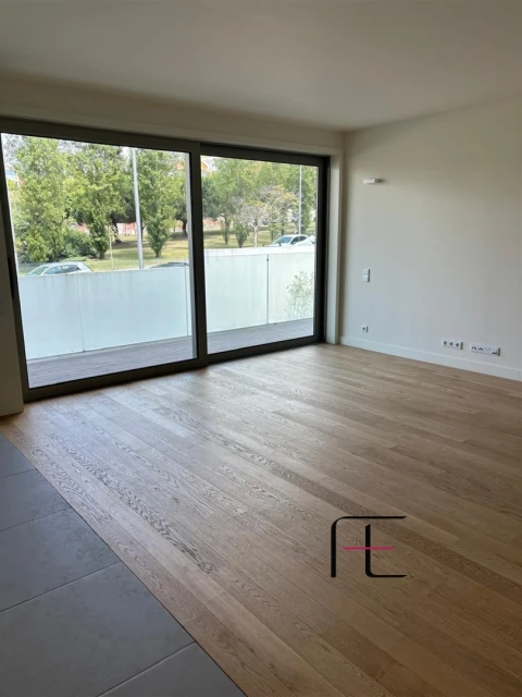 Apartamento T2 para Arrendamento em Canidelo