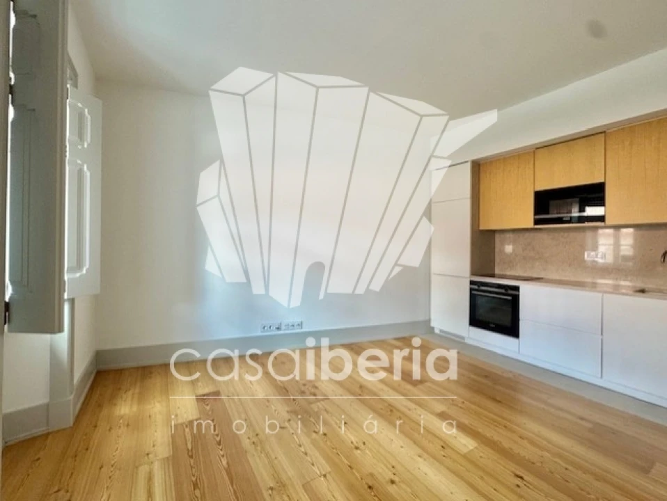 Apartamento T2 para Venda em São Vicente Foto 1