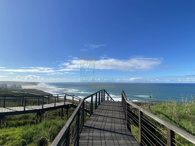 Moradia T3 para Arrendamento em Olho Marinho Foto 34