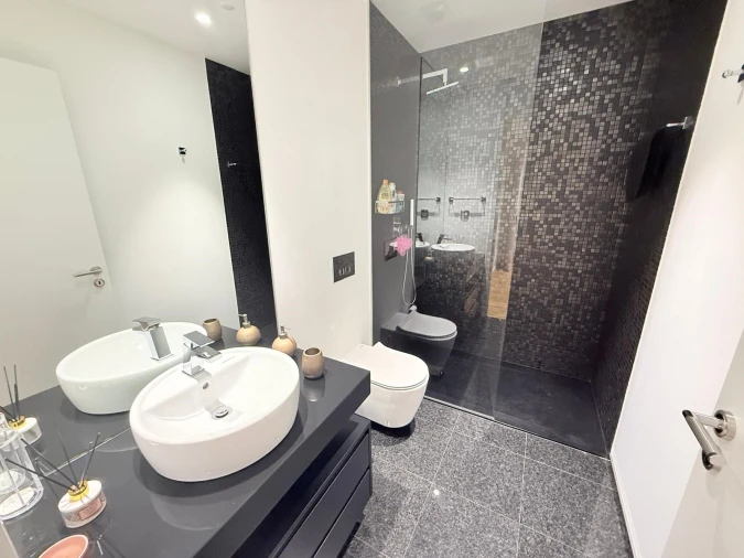 Apartamento T3 para Venda em São Martinho Foto 34