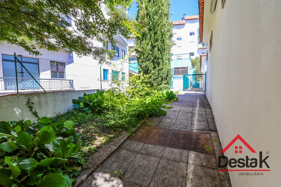 Negócio para Venda em Satão Foto 34