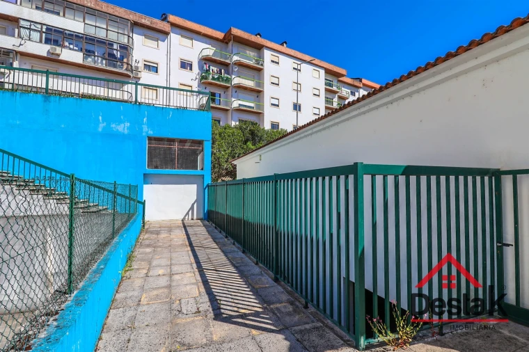 Negócio para Venda em Satão Foto 33