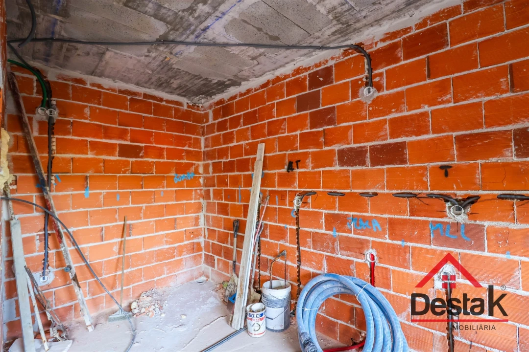 Apartamento T3 para Venda em Repeses e São Salvador Foto 20