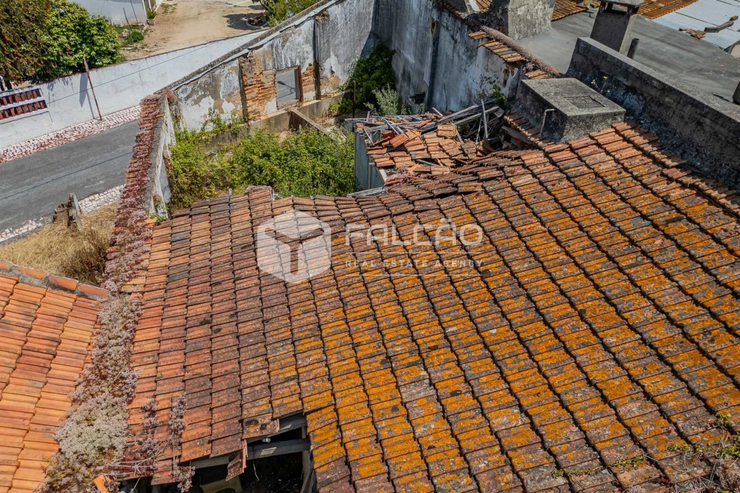 Moradia T0 para Venda em Raposa Foto 25