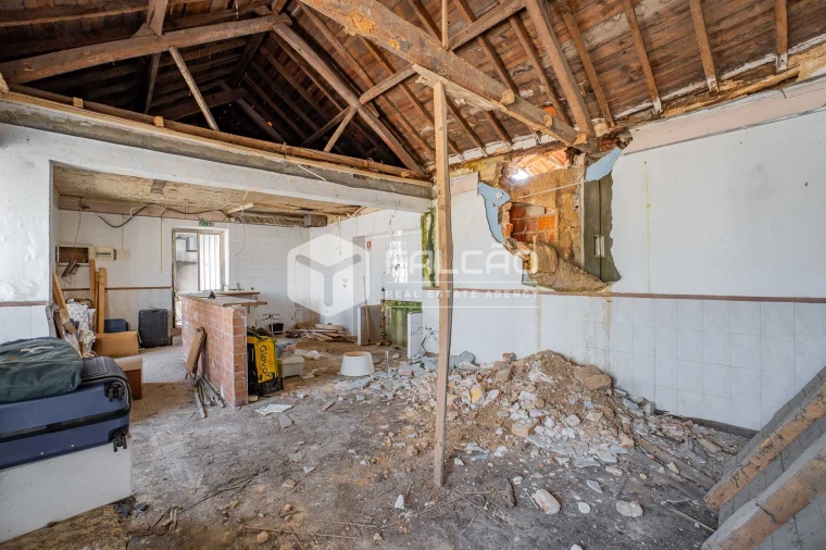 Moradia T0 para Venda em Raposa Foto 35