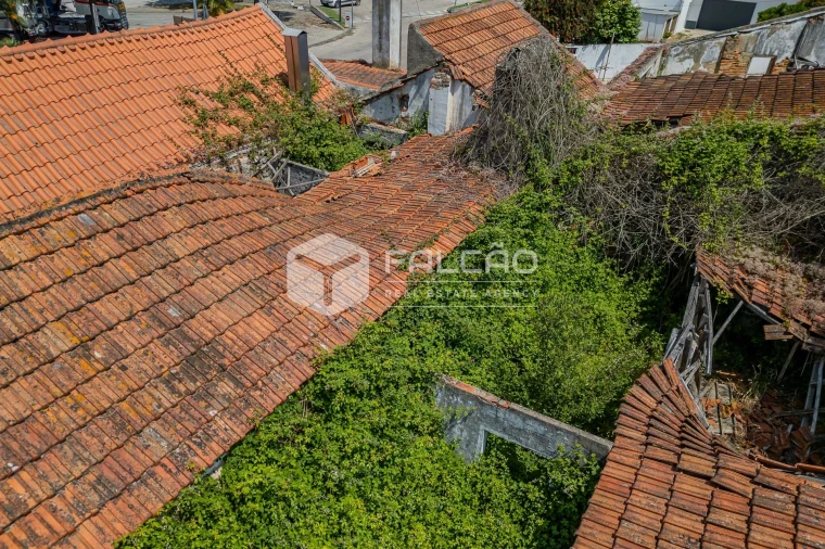 Moradia T0 para Venda em Raposa Foto 23