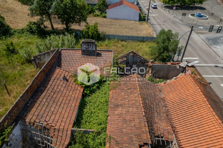 Moradia T0 para Venda em Raposa Foto 8