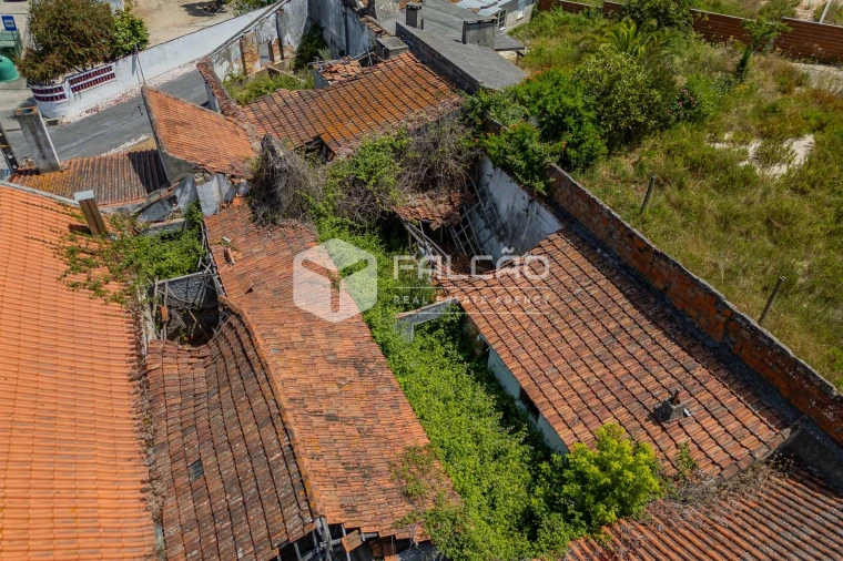 Moradia T0 para Venda em Raposa Foto 10