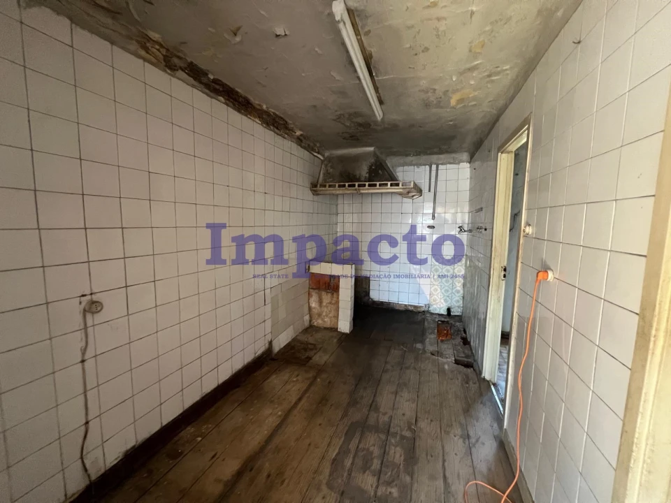 Moradia T3 para Venda em Vila de Cucujães Foto 14