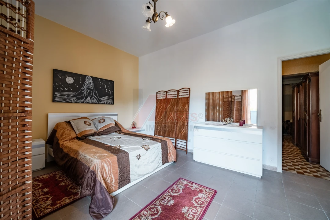 Moradia T10 para Venda em Travassos Foto 44