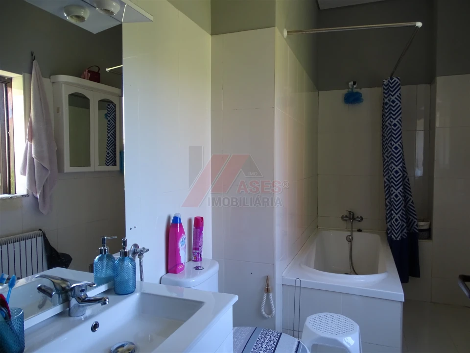 Moradia T10 para Venda em Travassos Foto 85