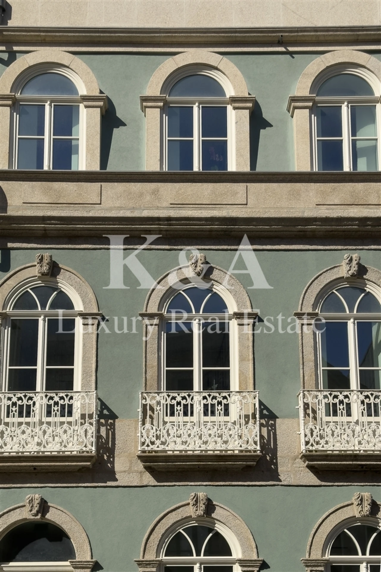 Apartamento T1 para Venda em Aldoar, Foz do Douro e Nevogilde Foto 1