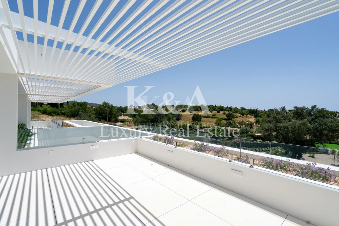 Moradia T6 para Venda em Almancil Foto 22