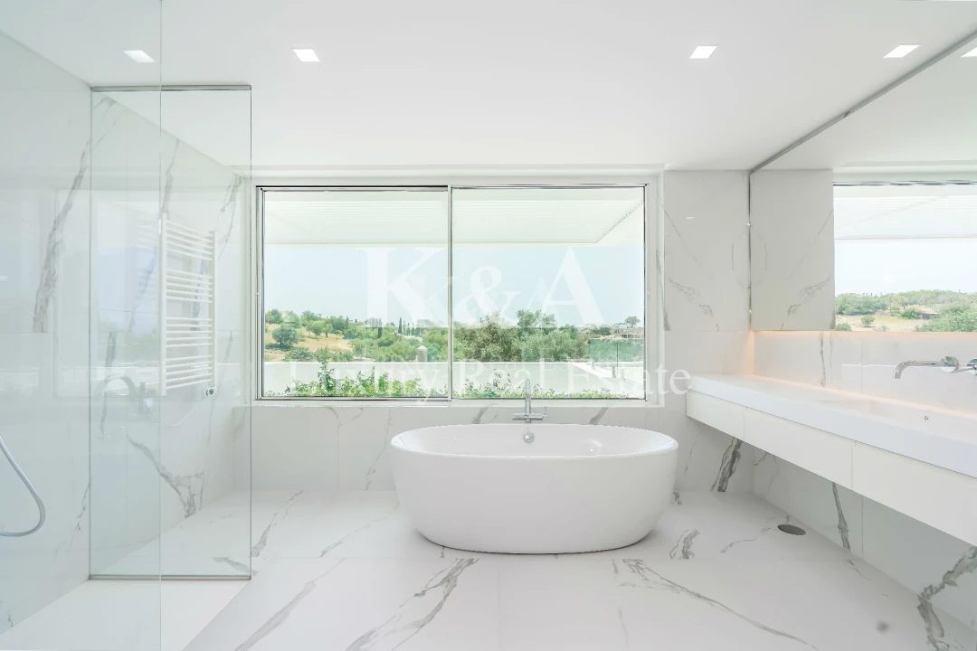 Moradia T6 para Venda em Almancil Foto 19