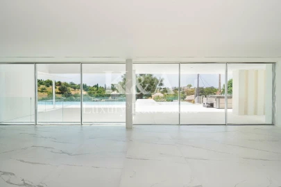 Moradia T6 para Venda em Almancil