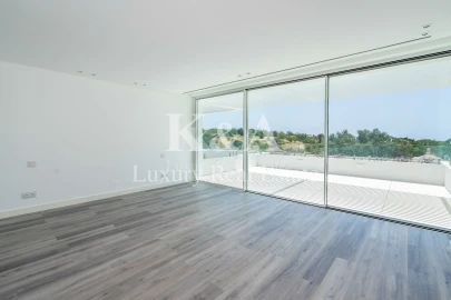 Moradia T6 para Venda em Almancil