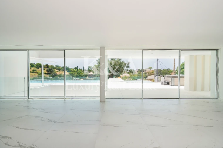 Moradia T6 para Venda em Almancil Foto 13