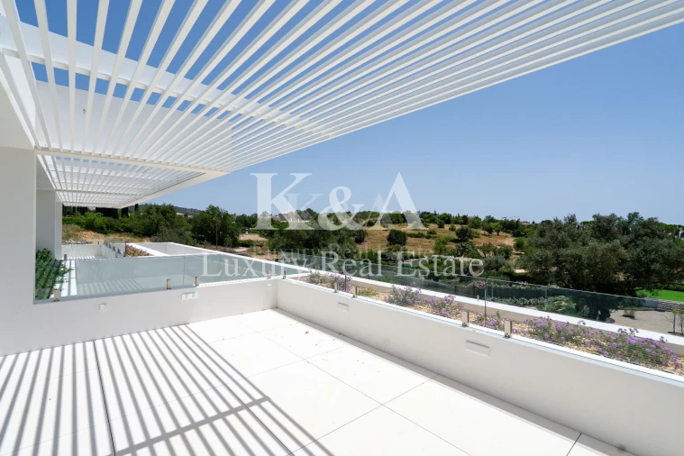 Moradia T6 para Venda em Almancil Foto 22