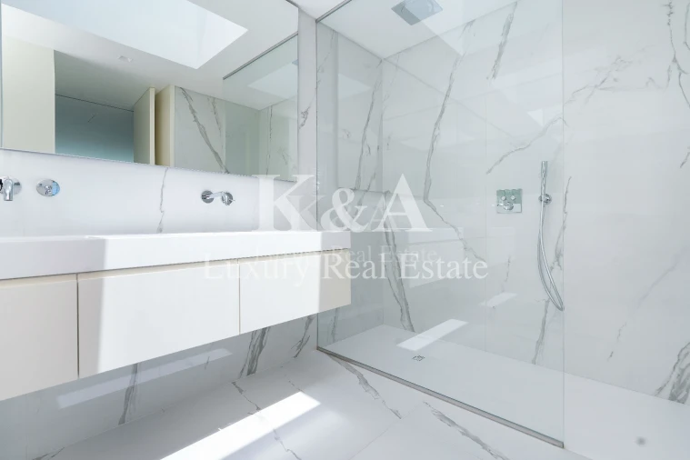 Moradia T6 para Venda em Almancil Foto 18