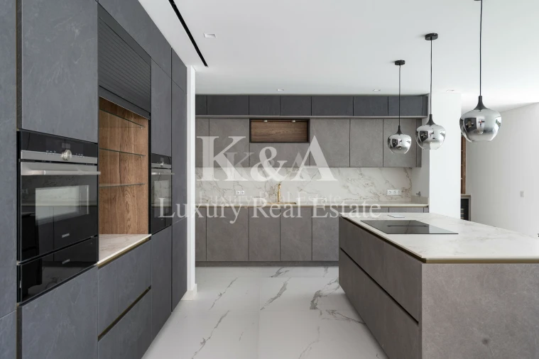 Moradia T6 para Venda em Almancil Foto 12