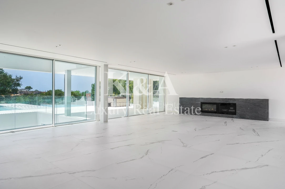 Moradia T6 para Venda em Almancil Foto 10