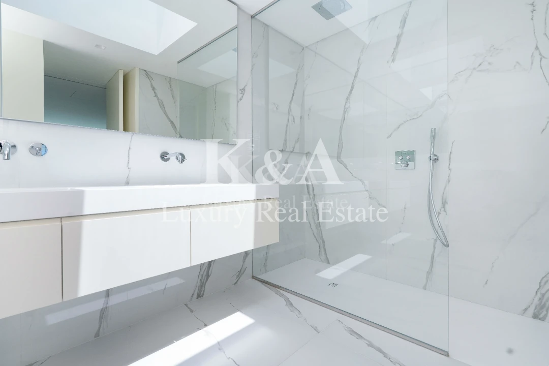 Moradia T6 para Venda em Almancil Foto 18