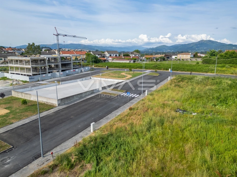 Terreno para Venda em Loureira Foto 6