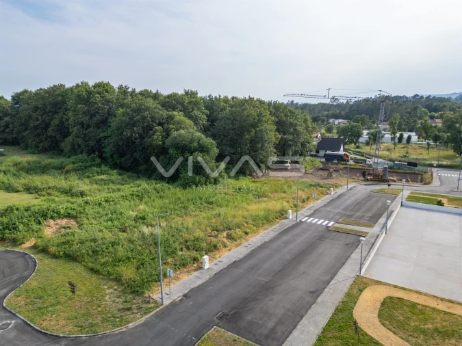 Terreno para Venda em Loureira Foto 3