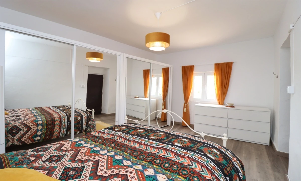 Moradia T3 para Venda em São Bartolomeu de Messines Foto 58